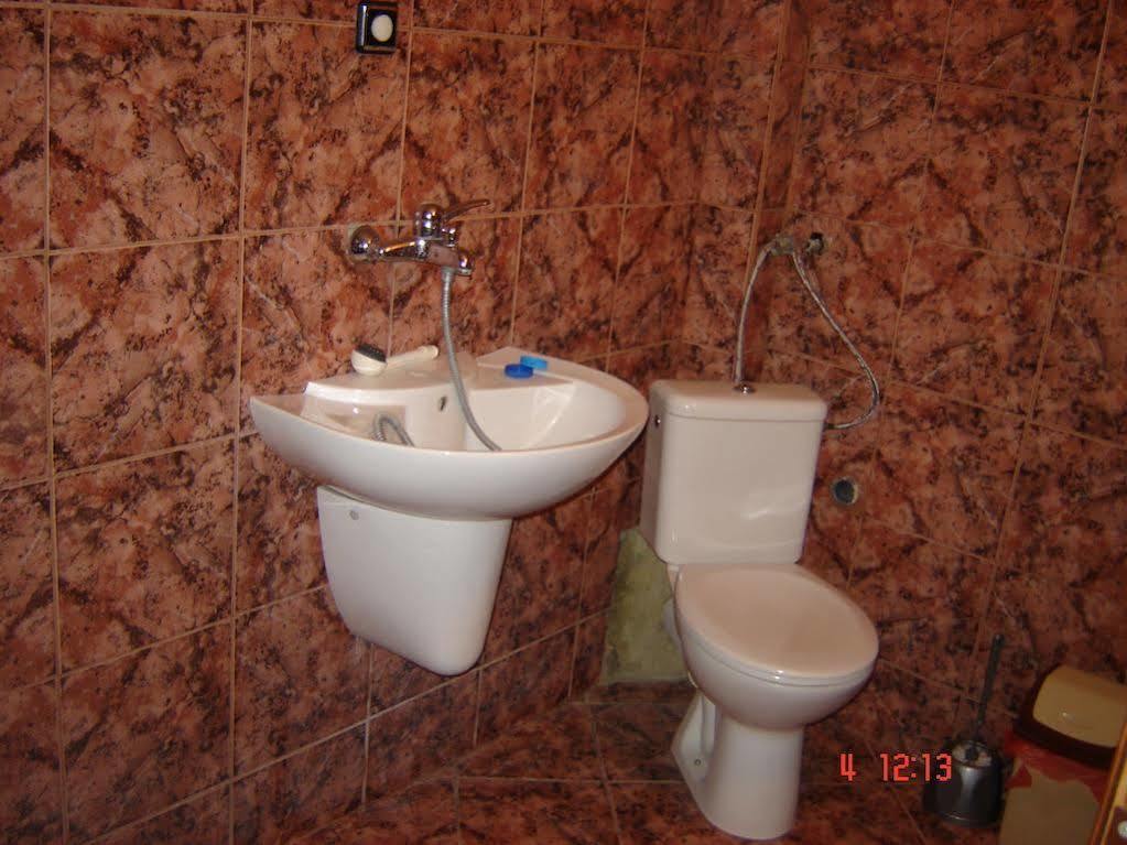 Kanclera Hotel Kaspichan Bagian luar foto