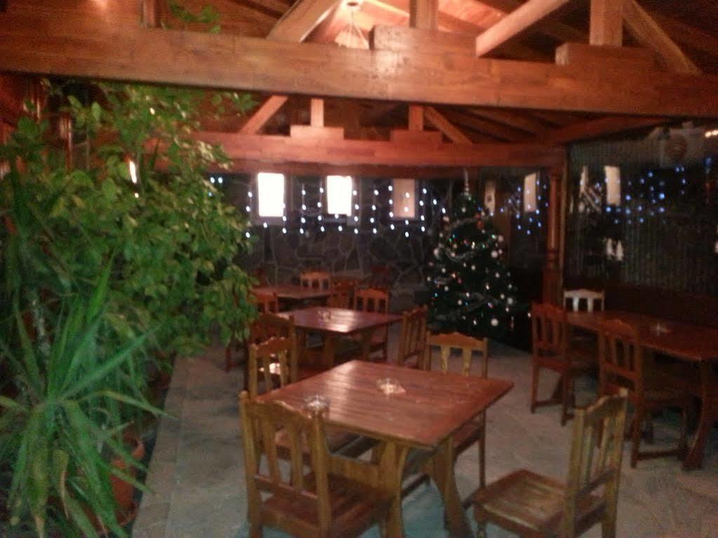 Kanclera Hotel Kaspichan Bagian luar foto